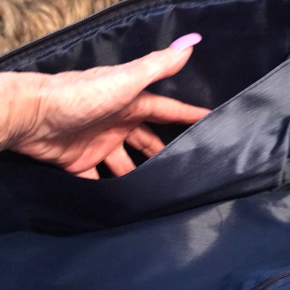 NWT Two in One Tote - Picture 5 of 6